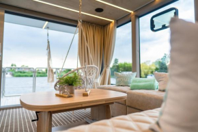 Dein schwimmendes Luxboot in Templin